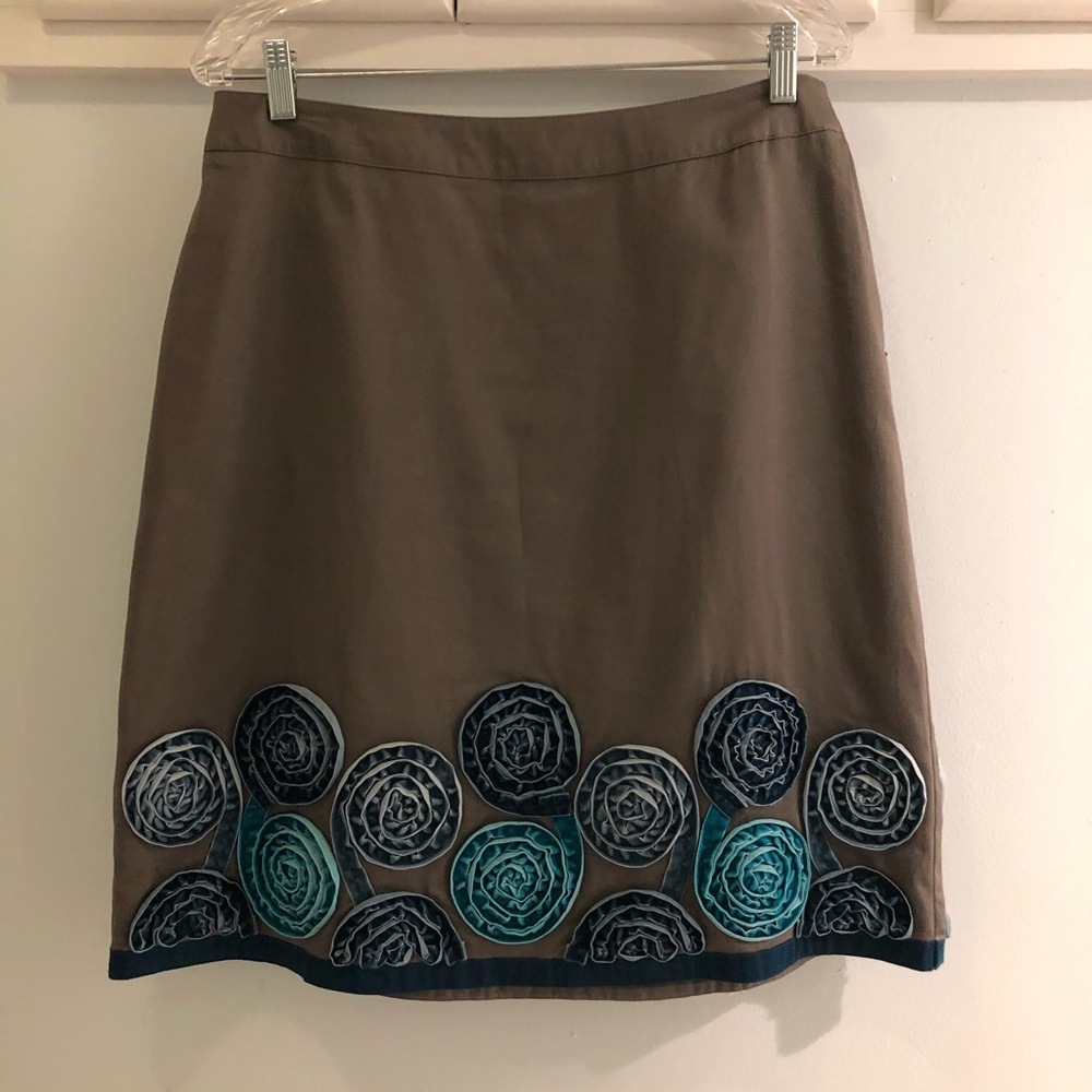 Boden skirt, velvet ribbon appliqué, sz 10 US